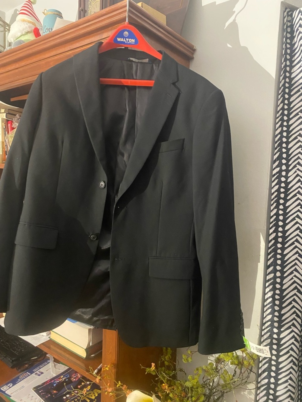 Perry Ellis Black Two-Button Notch Lapel Blazer